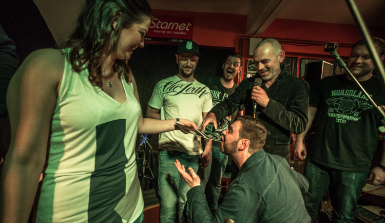 Budějcká kapela The Greens pokřtila v  Highway 61Jazz & Blues Clubu svou první desku s názvem Prostor.