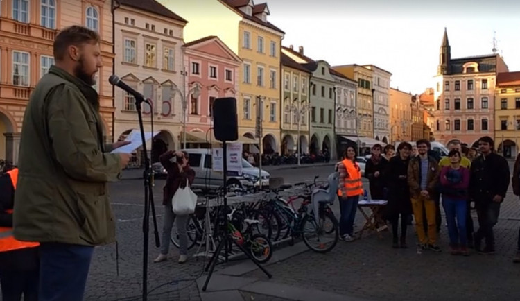 Budějčáci kritizují jihočeské poslance ANO občanskou výzvou