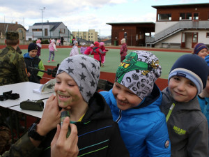 Ve středu 4. dubna zavítali vojáci do mateřské školy ve Volyni