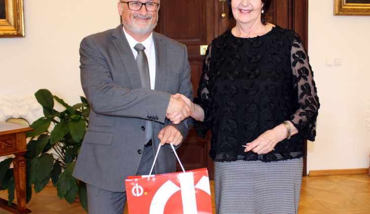 Primátor přijal velvyslankyni Kanady.