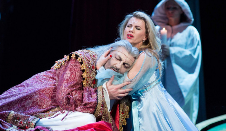 Muzikál Dracula zavítá do Budějc.