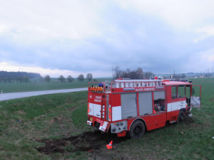 Nehoda u Let na Písecku.