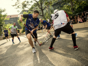 Pražský Stalin není jen pro skateboardisty, přivítá hokejový turnaj