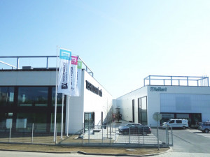 Technologický dvůr je specialista na sanitu, topení a izolaci.