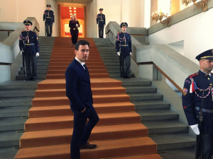 Manažerem roku je mladý Jihočech. Na Pražském hradě převzal cenu za inovace a baterie