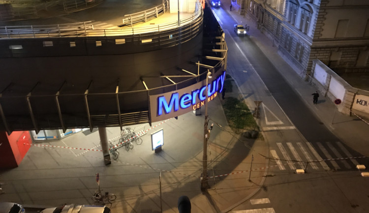 U budějckého Mercury zasahují policisté.