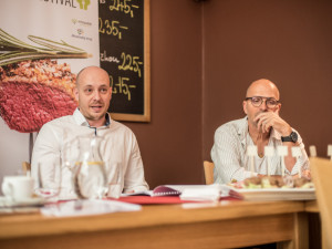Gurmánský Beko Fresh festival míří do Českých Budějovic. Se Zdeňkem Pohlreichem v hlavní roli.