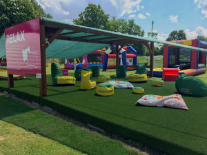 Prodloužený víkend prožijte v lanovém parku nebo na workoutovém hřišti