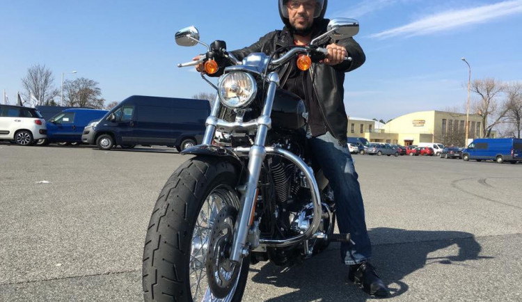 Ilustrační foto, Jaroslav Foldyna na svém motocyklu.