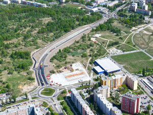Tak jsme se dočkali – Strakonická silnice a ulice Milady Horákové se konečně propojí.