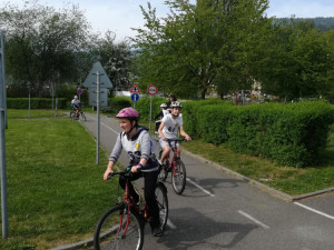 Žáci základních škol z Prachaticka se utkali v soutěži mladých cyklistů.