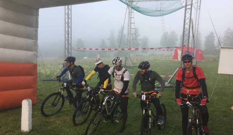 Závod Šumaman ovládli policisté z Hradce Králové. Jihočeši skončili druzí