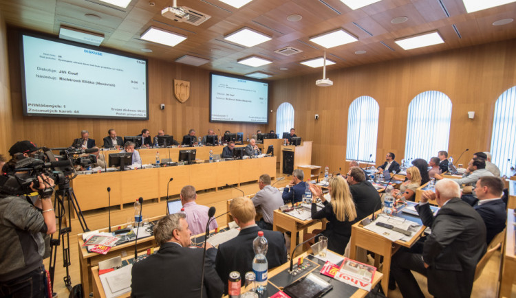 Veřejné zasedání českobudějovického městského zastupitelstva v pondělí 14. května.