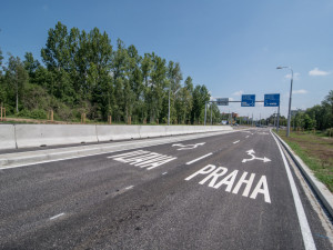 VIDEO: Propojka Máje a Vltavy je otevřena. Ve zkušebním provozu se tudy bude jezdit i v noci