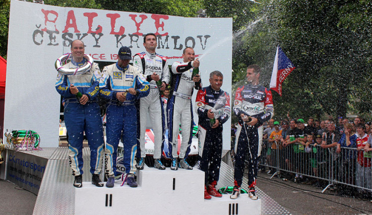 Tři nejrychlejší posádky ltošního, už 46. ročníku Rallye Český Krumlov.