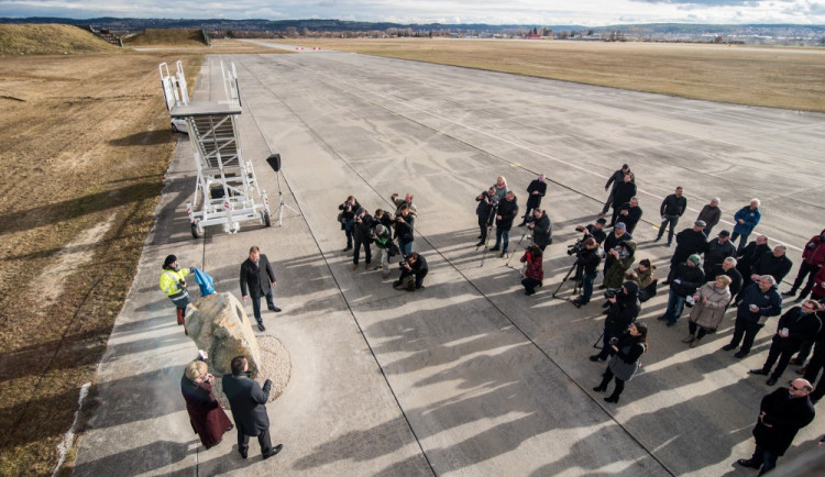Zahájení výstavby druhé etapy Letištěb České Budějovice (12. 12. 2017).