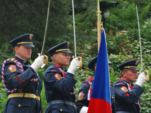 V Sezimově Ústí uctili památku Edvarda Beneše. Pietního aktu se zúčastnila i hejtmanka Stráská
