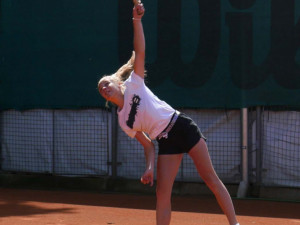 V letošní sezoně reprezentuje budějcký tenisový klub LTC Tonstav – Service v soutěžích šest týmů.
