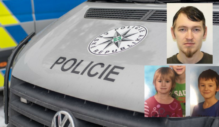 Otec a jeho děti, Antonín a Eliška.