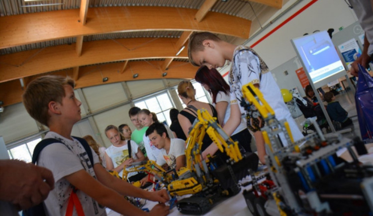 Věda a technika ovádne budějcké výstaviště