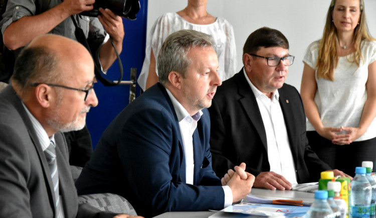 Ministr v demisi Richard Brabec českobudějovickou teplárnu.