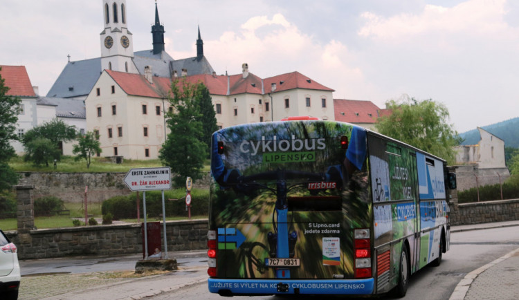 Vodácký autobus.