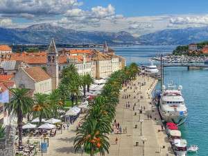 Během loňské turistické sezony zemřelo v zahraničí méně Čechů