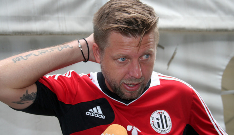 Trenér A týmu českobudějovického Dynama David Horejš odpovídal na dotazy novinářů.
