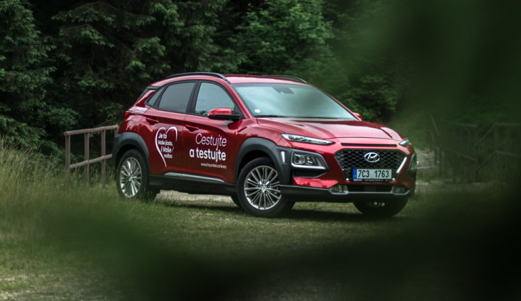 Malé SUV od Hyundaie přesvědčilo po všech stránkách. Kona se o nedostatek zájemců bát nemusí