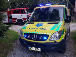 Vítr převrátil na Lipně plachetnici a rybářskou loď. Posádku obou lodí z vody vytáhli záchranáři