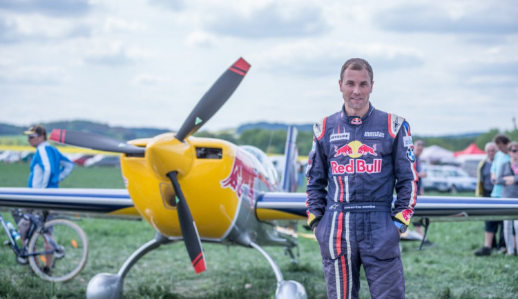 Pilot Šonka ovládl Air Race v Budapešti