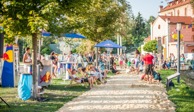 Oblíbený festival Město lidem, lidé městu nebude ani letos chybět v letním programu Českých Budějovic.
