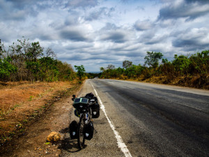 Expedice Na kole přes Afriku je u konce. Tadeáš Šíma přejel kontinent od severu na jih.