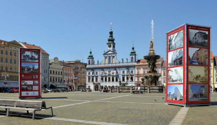 V Budějcích začíná výstava Když století městem proletí. Chybět nebudou komentované prohlídky