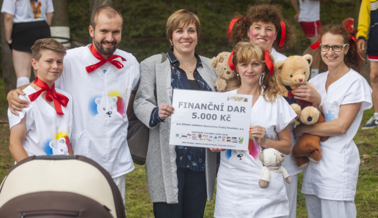 Během akce se vybralo 5 000 korun pro nemocnici