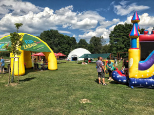 Sportovně relaxační areál v Hluboké nad Vltavou
