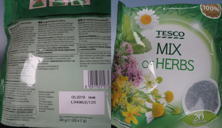 Potravinářská inspekce zjistila v obchodním řetězci Tesco čaj s nebezpečnými alkaloidy