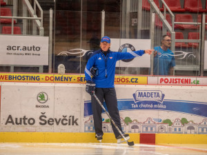 Hokejisté Motoru už trénují v Budvar aréně.