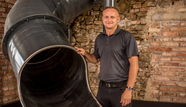 Petr Jenkner představuje nové prostory pro Peklománii