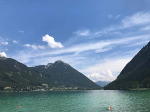 929 metrů nad mořem.