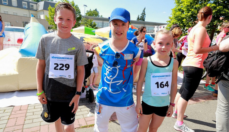 Na českobudějovickém výstavišti již za necelý měsíc odstartuje třetí ročník běhu na podporu přípravy plavce Arnošta Petráčka na mistrovství světa v Malajsii.