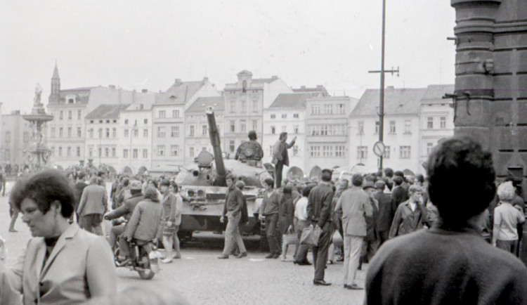 DRBNA HISTORIČKA: Jaro 1968 bylo v Českých Budějovicích opojné