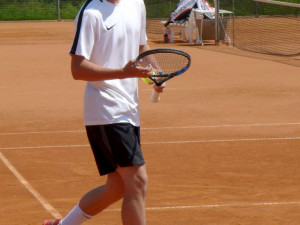 Mladí tenisté klubu  LTC Tonstav-Service České Budějovice se při turnajích činí.