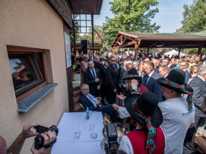 Ani letos nechyběl na slavnostním zahájení mezinárodního agrosalonu Země živitelka v Českých Budějovicích prezident České republiky Miloš Zeman.