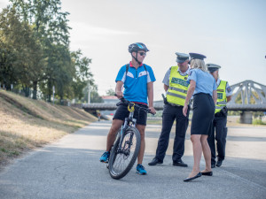 Dopravně preventivní akce zaměřená na cyklisty v Českých Budějovicích