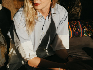 Přešívají například i staré pánské košile.