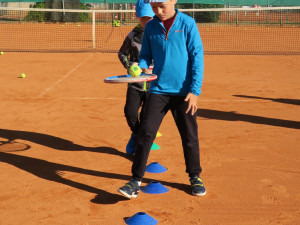 Tenisový klub LTC Tonstav - Service České Budějovice pořádá v úterý 4. září od 17:00 hodin nábor dětí narozených v letech 2010 až 2013.