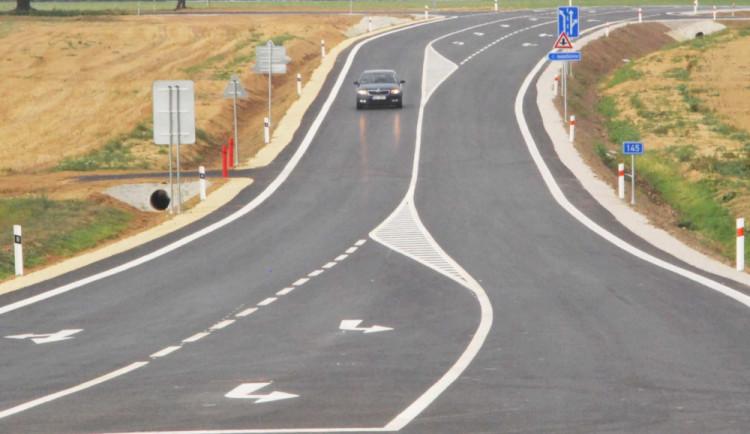 Obchvat Němčic je otevřený. Vyšel na 46 milionů korun