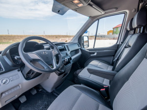 Ideální parťák pro podnikání i volný čas. Tak by se dal popsat Hyundai H350.