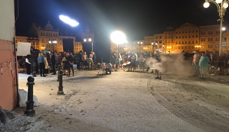 Budějce několik posledních dní žijí natáčením reklamy na čokoládové bonbony Ferrero Rocher.